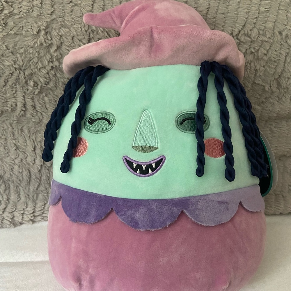 Shock Squishmallow